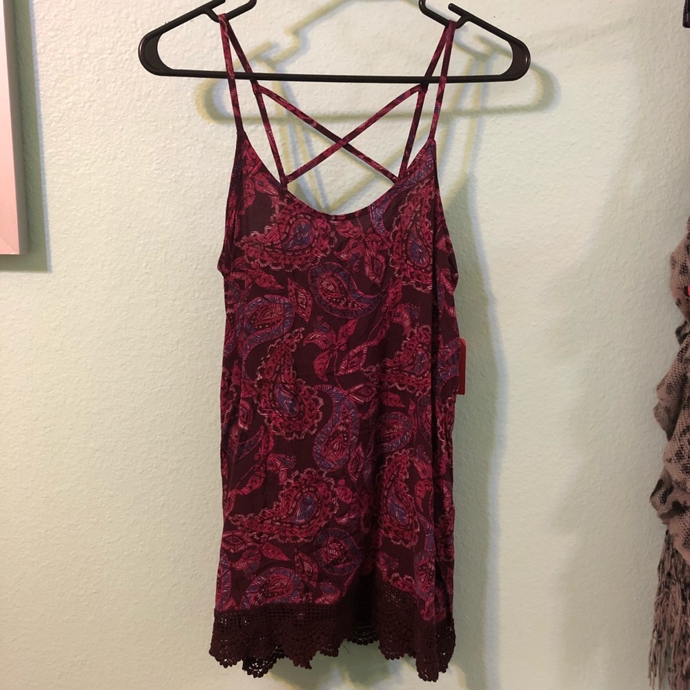 ✨2/$25 NWT Mossimo Magenta Paisley Dress